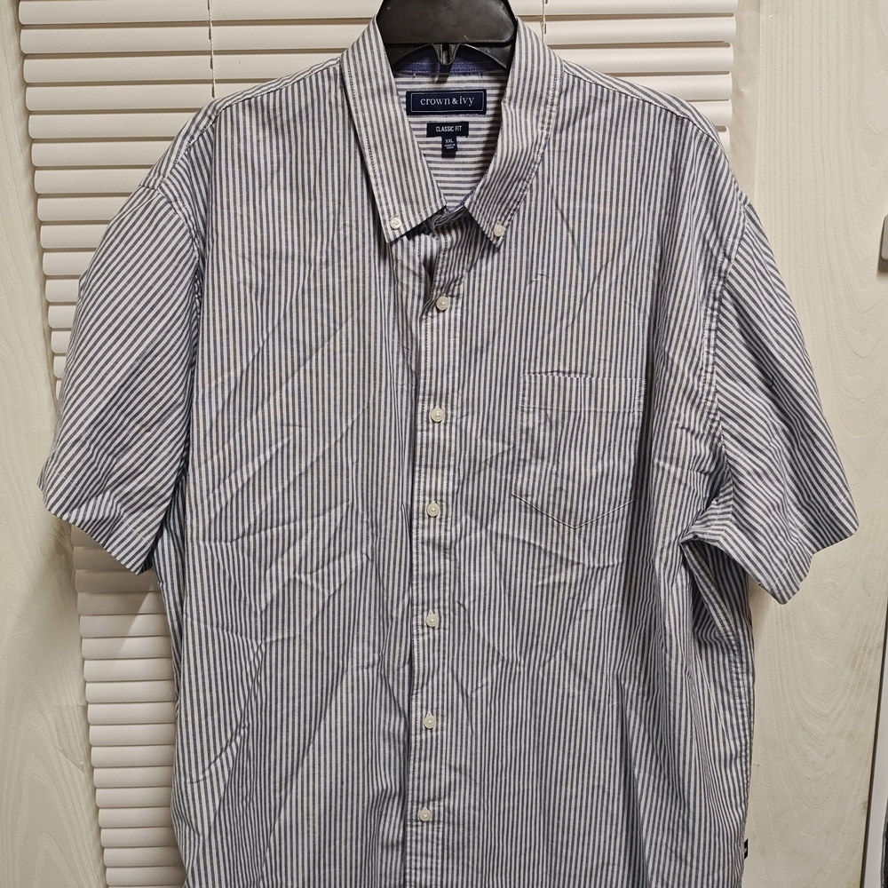 crown & ivy Blue and White Striped Casual Button Down Classic Fit Shirt